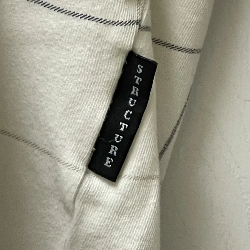 VTN Structure Men's L Rugby Shirt‎ Ivory & Khaki Y2K Grunge Fit 6 Button Closure